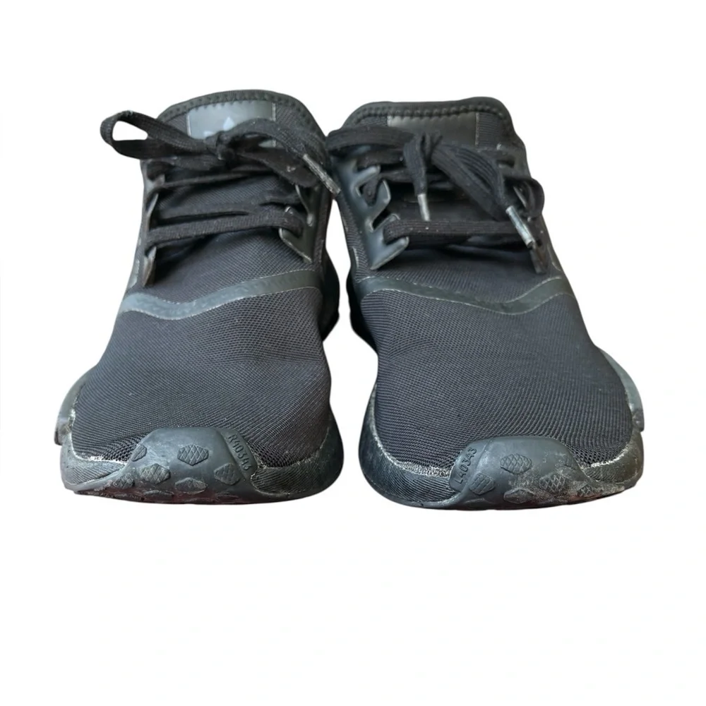Adidas Triple Black Athletic Shoes size:11.5